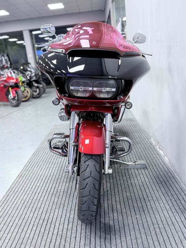 二手哈雷戴维森公路滑翔 Road Glide