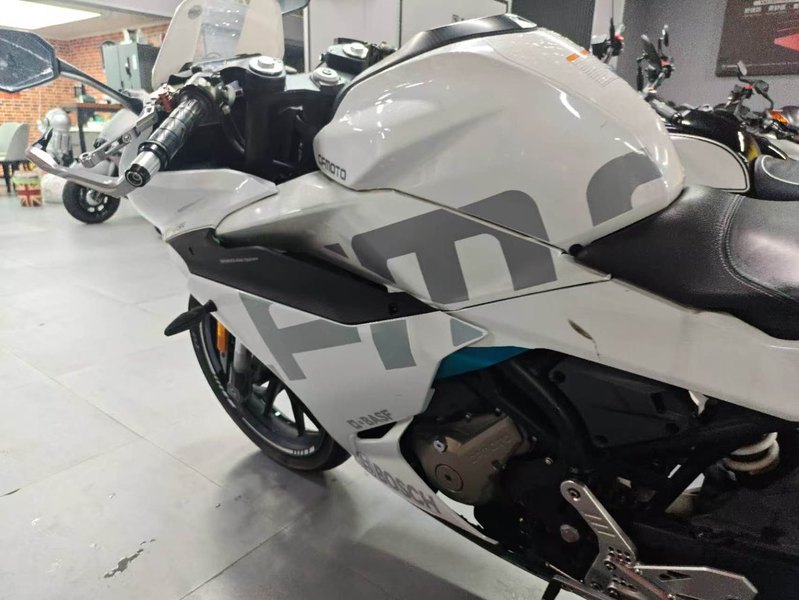 二手春风250SR