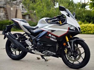 二手雅马哈YZF-R3