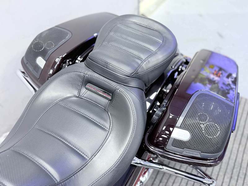 二手哈雷戴维森公路滑翔 Road Glide