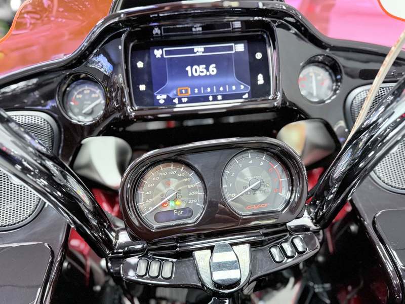 二手哈雷戴维森公路滑翔 Road Glide