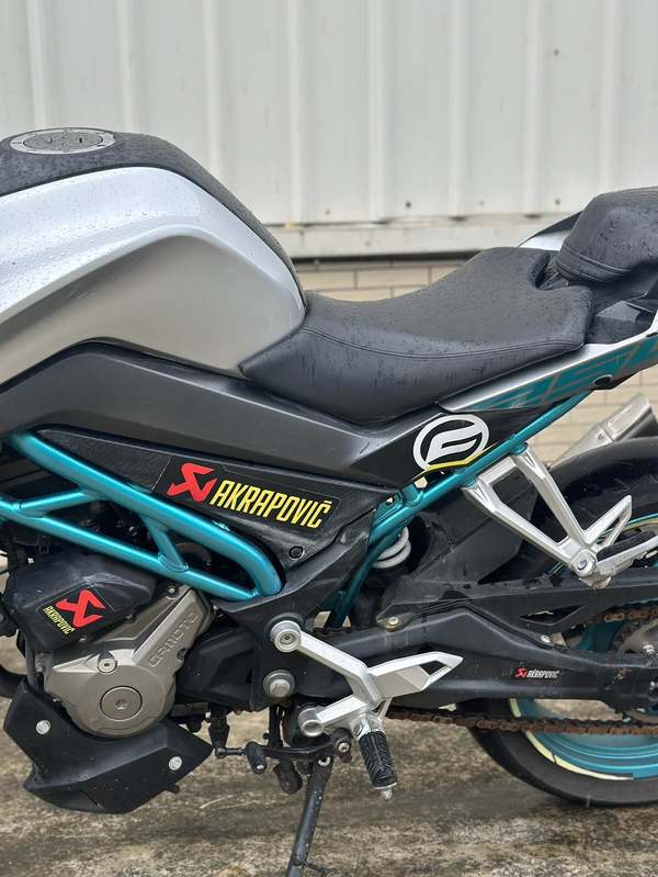 二手春风250NK