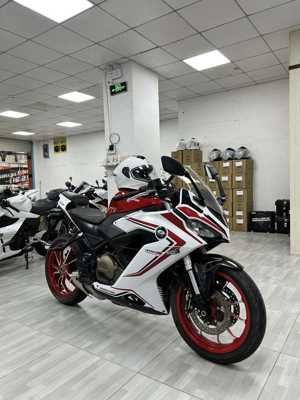 二手QJMOTOR赛400