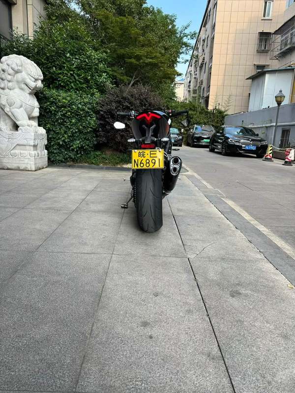 二手凯旋Speed Triple 1200