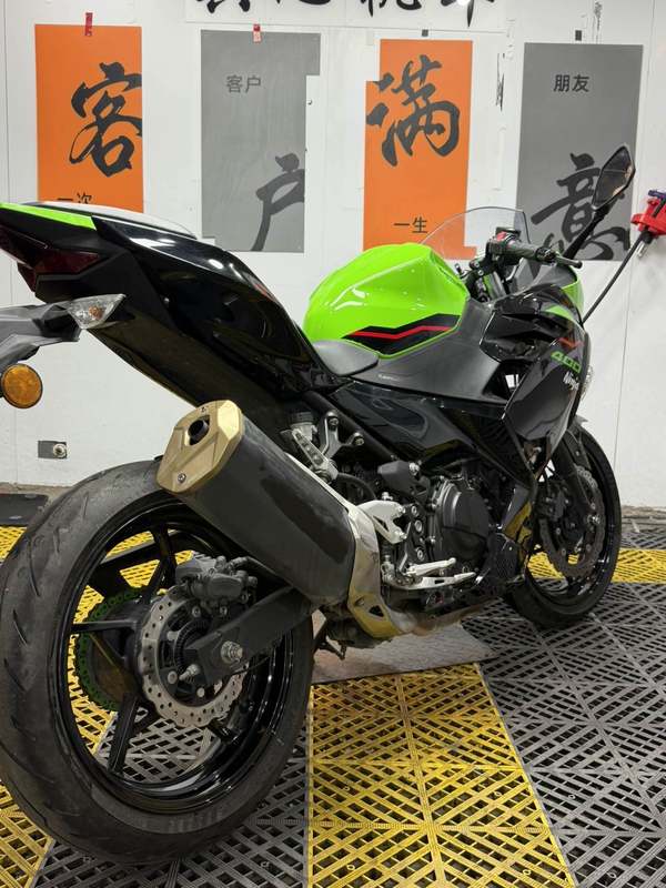 二手川崎Ninja 400