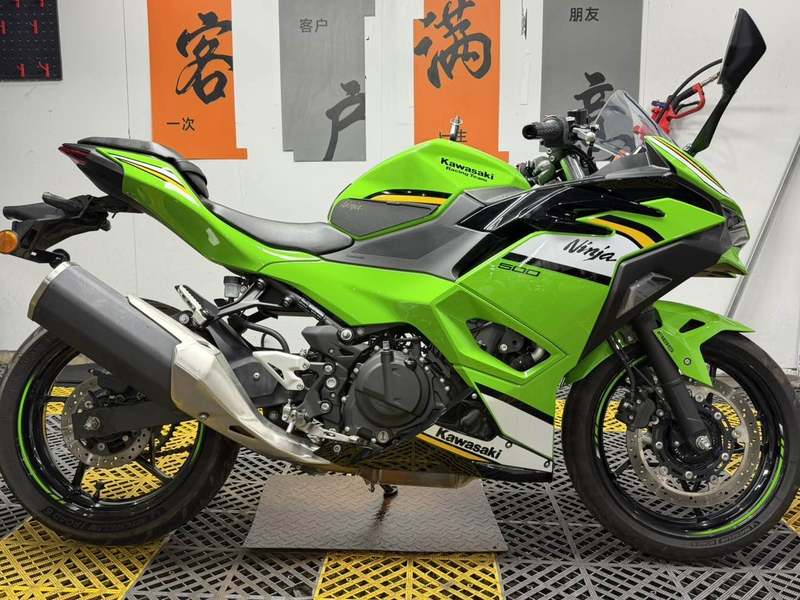 二手川崎Ninja 500