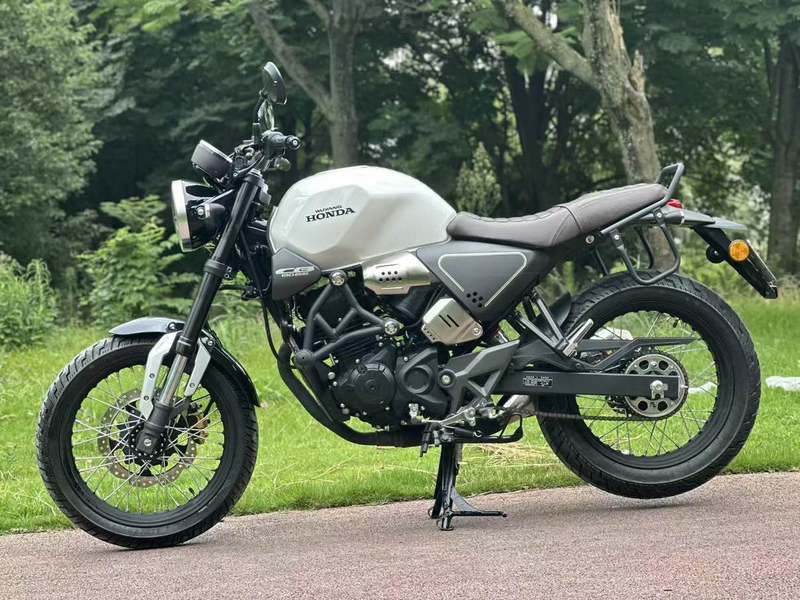 二手五羊本田鸷道 CB190SS