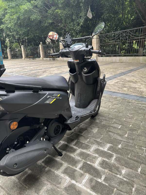 二手建设雅马哈旭鹰125