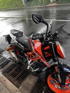 二手KTMR2R390 Duke