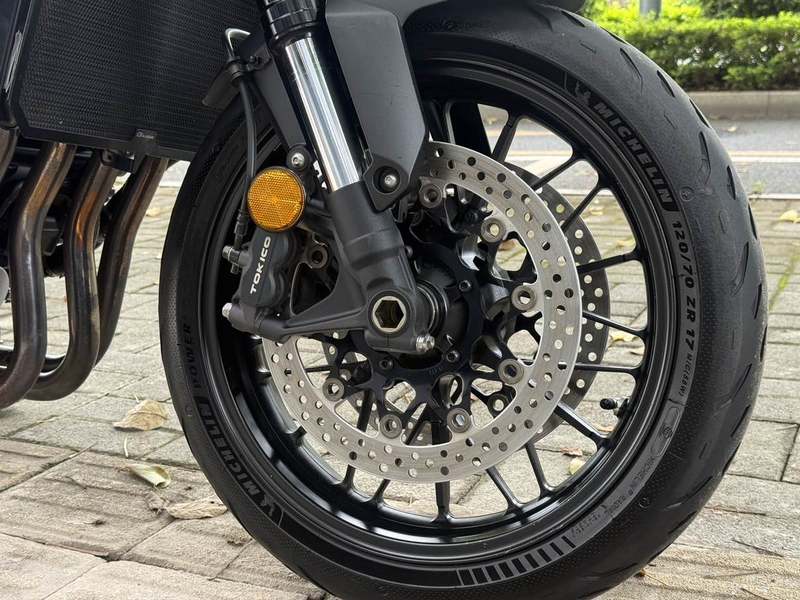 二手本田CB1000R