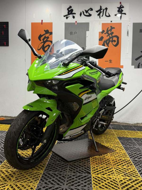 二手川崎Ninja 500