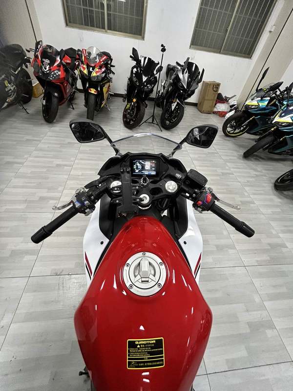 二手QJMOTOR赛400