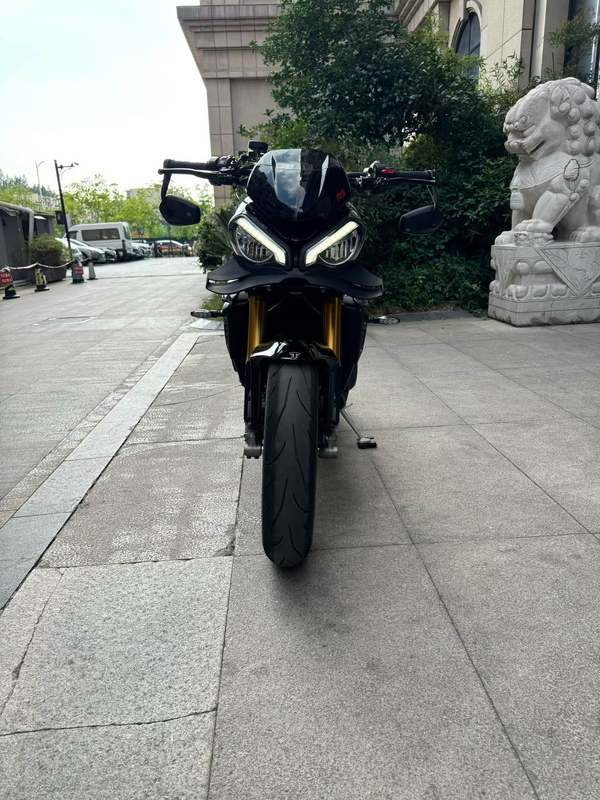 二手凯旋Speed Triple 1200
