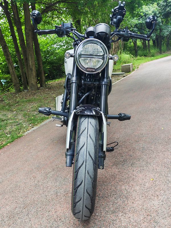 二手五羊本田鸷道 CB190SS