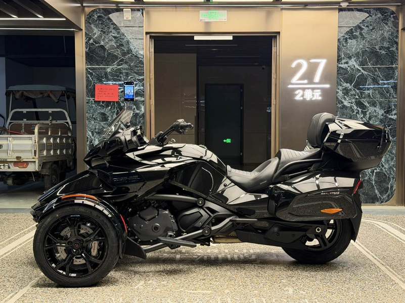 二手庞巴迪Spyder F3 