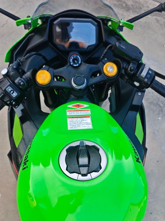 二手川崎ZX-4R