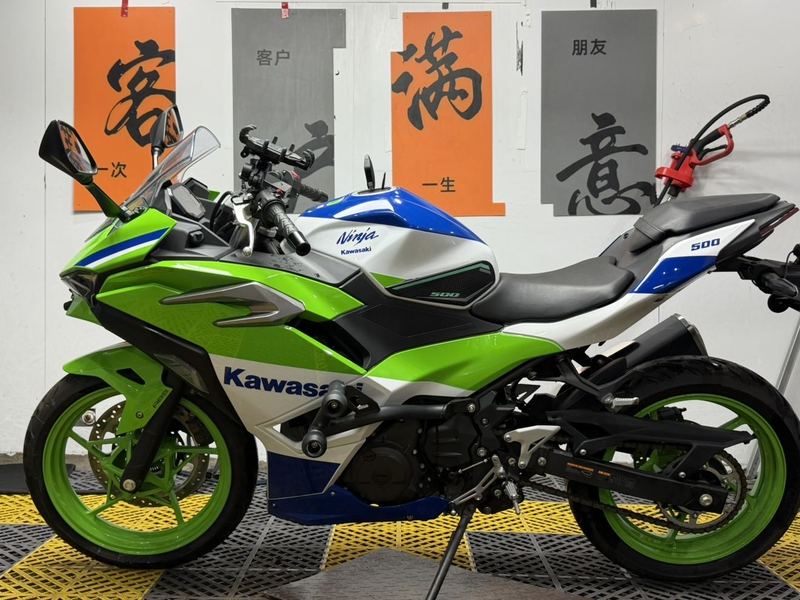 二手川崎Ninja 500