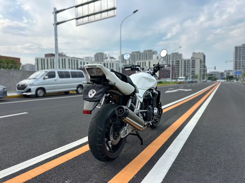 二手本田CB1300 Super Four