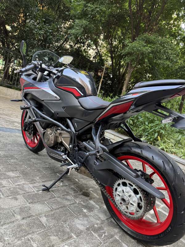 二手QJMOTOR赛400