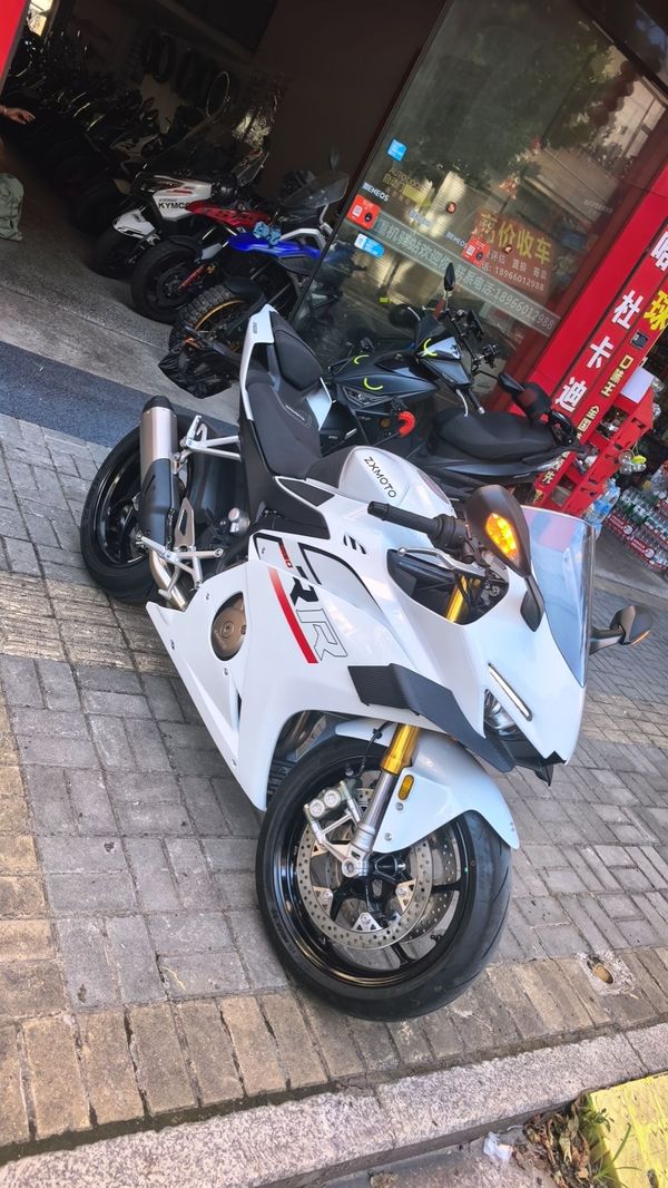二手张雪机车500RR