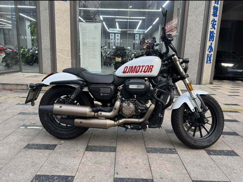 二手QJMOTOR闪300