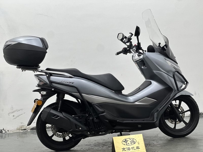 二手豪爵UHR150