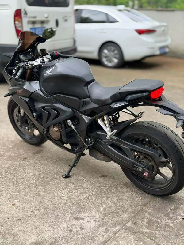 二手本田CBR650R