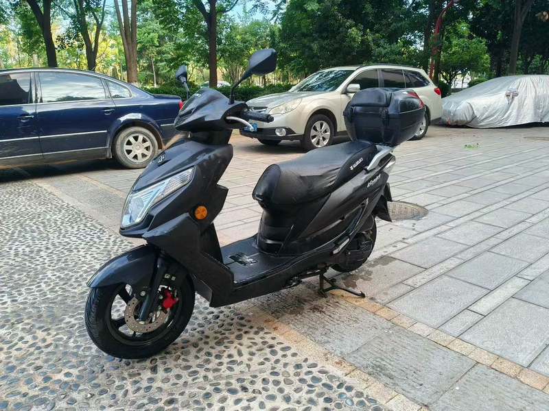 二手济南铃木优驿 UE125T