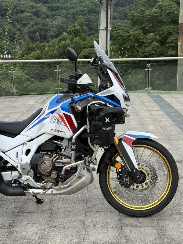 二手本田CRF1100L Africa Twin
