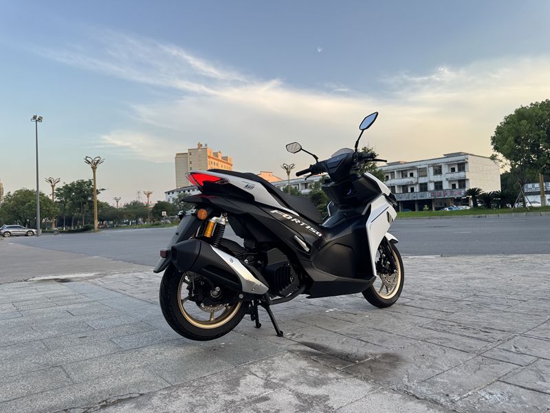 二手QJMOTOR鸿150S