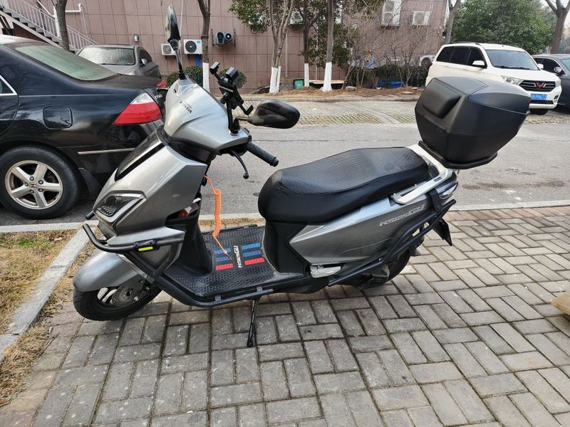 二手新大洲本田NS125GU
