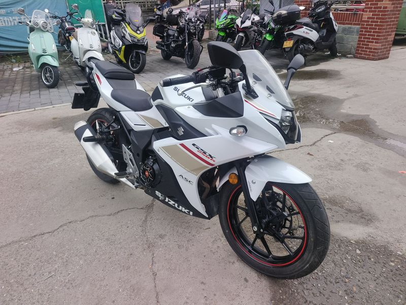 二手豪爵铃木GSX250R
