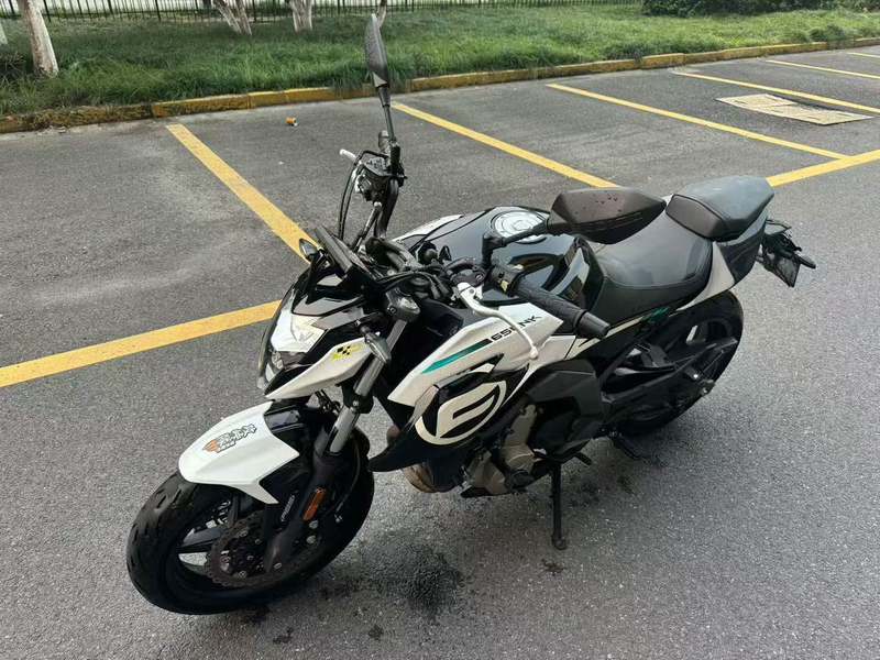 二手春风650NK