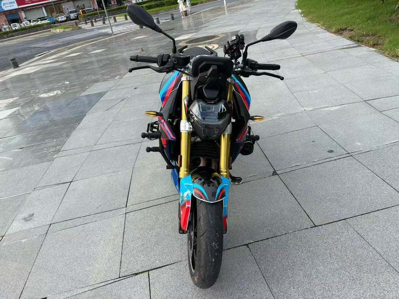 二手宝马F 900 R