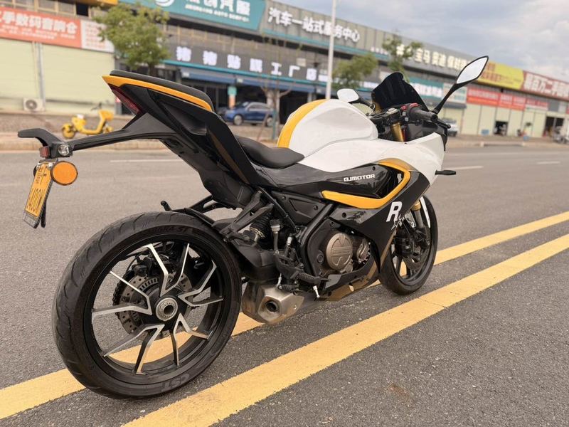 二手QJMOTOR赛250