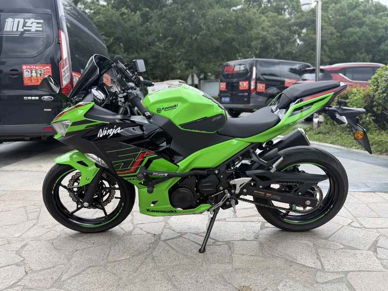 二手川崎Ninja 400