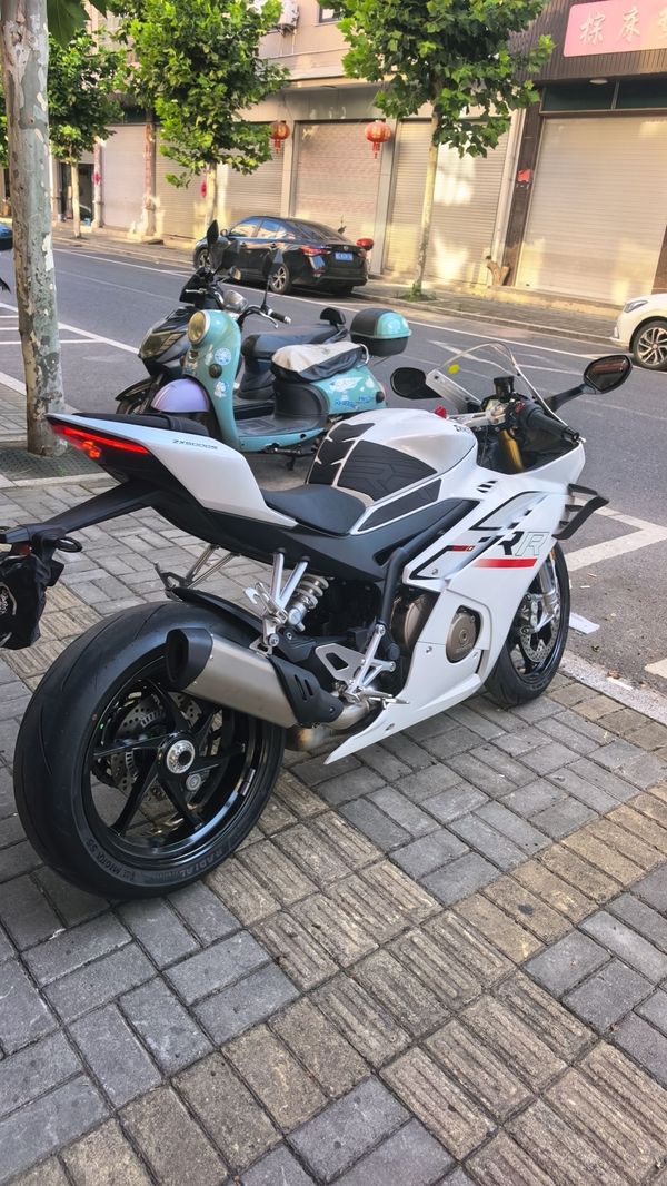 二手张雪机车500RR