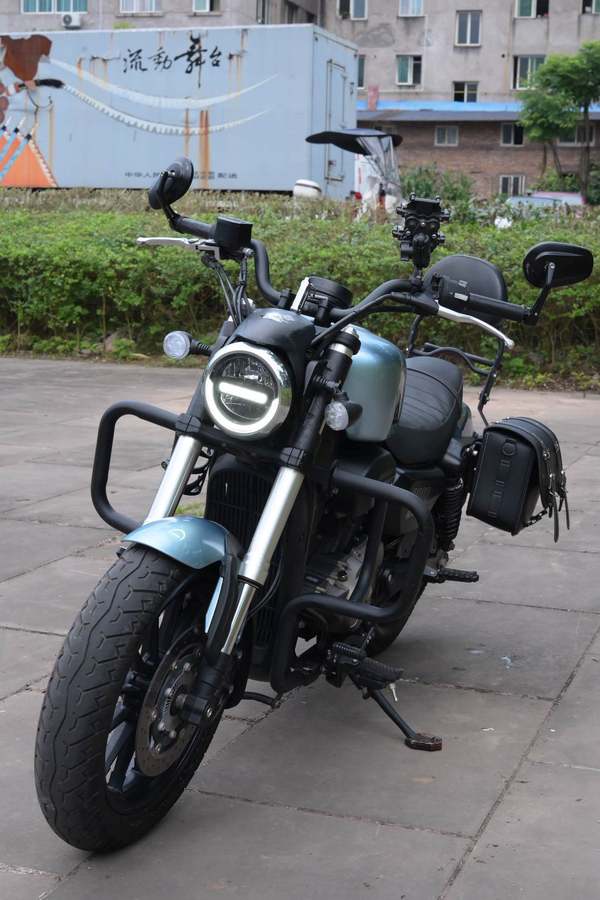 二手QJMOTOR闪300