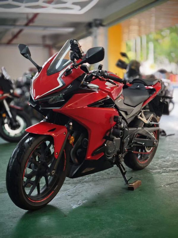 二手本田CBR400R