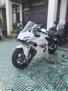二手张雪机车500RR