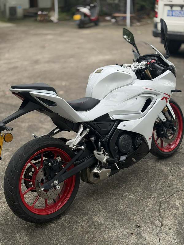 二手QJMOTOR赛250