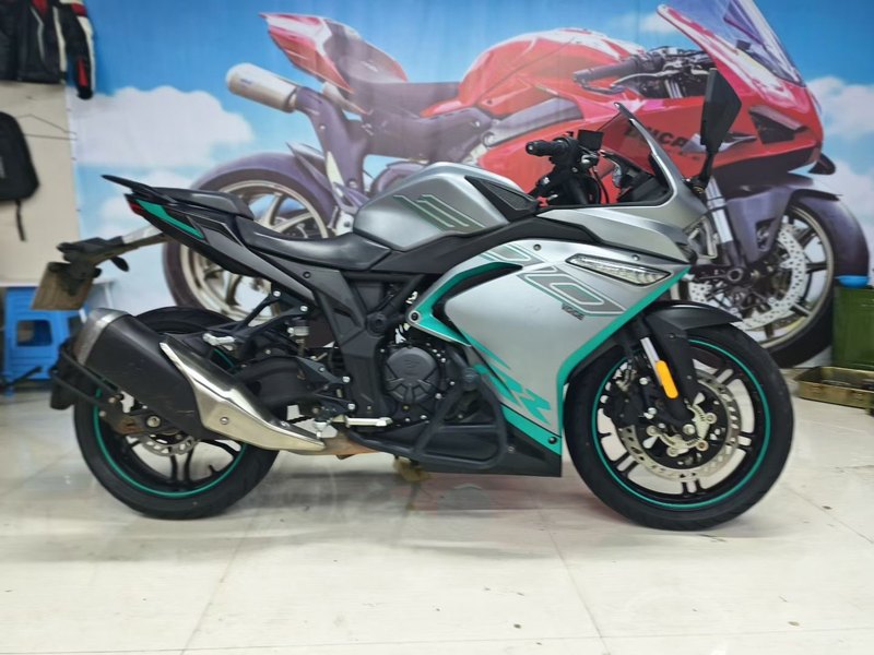 二手无极300RR
