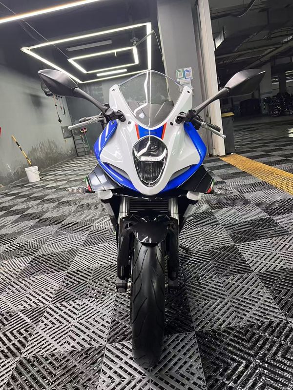 二手贝纳利龙卷风 Tornado 252R