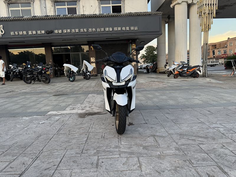 二手QJMOTOR鸿150S