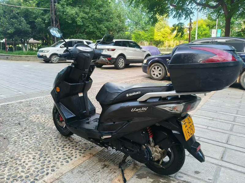 二手济南铃木优驿 UE125T