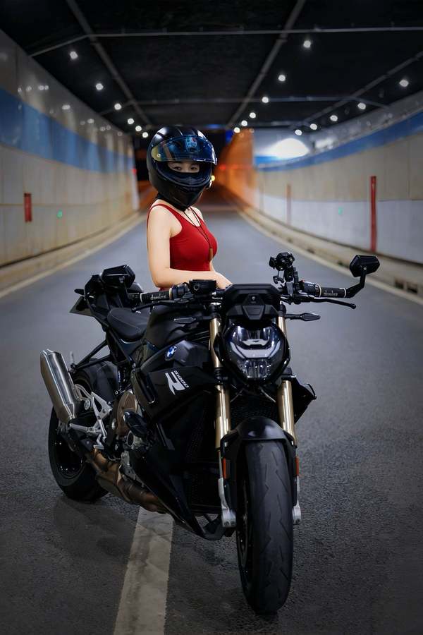 二手宝马S 1000 R