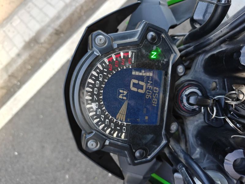 二手川崎Z400