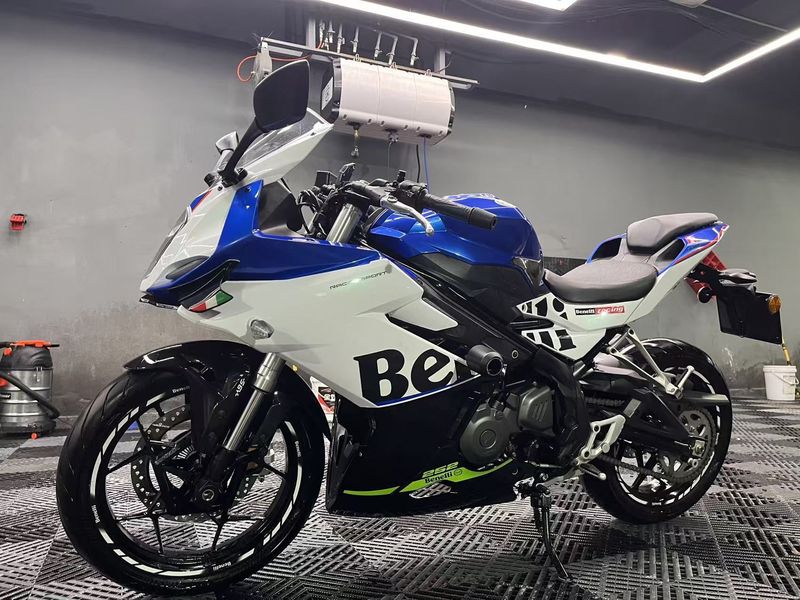 二手贝纳利龙卷风 Tornado 252R