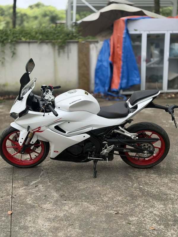 二手QJMOTOR赛250