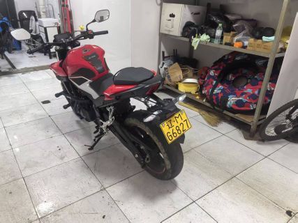 二手本田CB400F